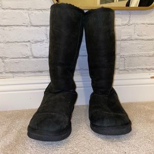 Black Ugg’s
